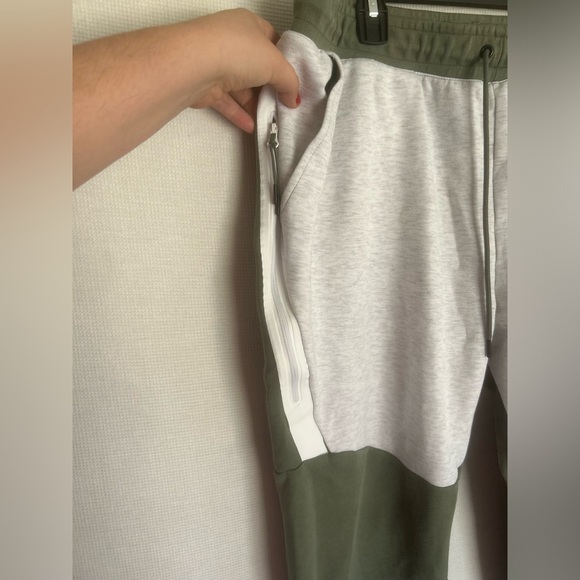 Men’s Nike tech fleece jogger sweats - Picture 5 of 7